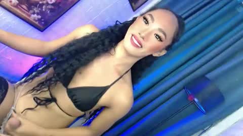 its me monica online show from November 2025 10:54:01 PM