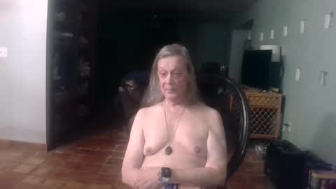 Snapshot of darla_darling1222101 chatting on February 2026 07:27:02 AM darla_darling1222101 online show from February 2026 07:27:02 AM