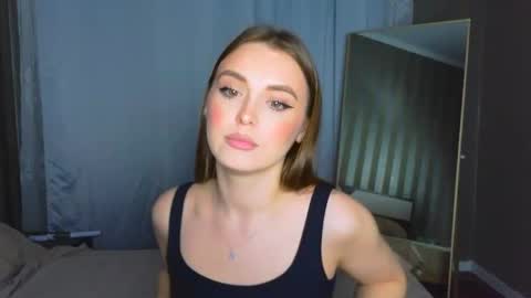 Darlina online show from December 2025 05:21:02 PM