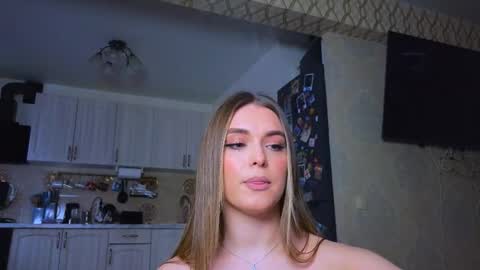 Darlina online show from March 2026 01:50:01 PM