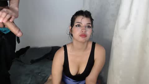 Snapshot of darling_and_dante chatting on March 2025 11:20:01 PM darling_and_dante online show from March 2025 11:20:01 PM