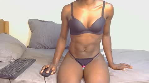 darling_dee online show from October 2025 07:01:02 PM