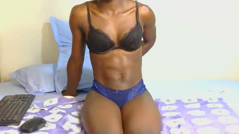 darling_dee online show from October 2025 01:42:02 PM