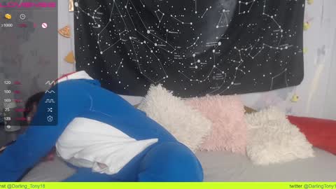 darling_tony18 online show from December 2024 01:29:01 PM