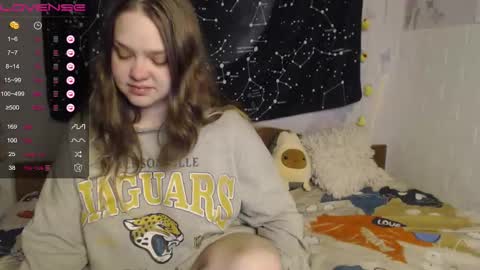 darling_tony18 online show from December 2025 06:05:02 PM