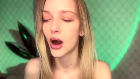 D online show from December 2025 07:15:02 AM