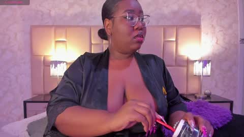  Darnell Queen online show from December 2024 03:50:02 AM