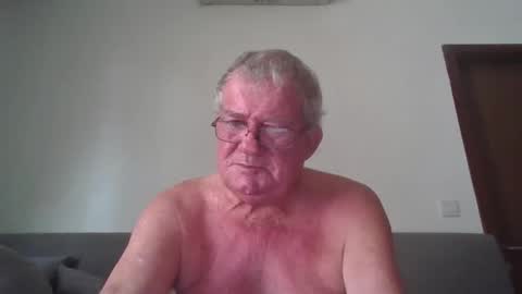 darwincock online show from May 2026 04:20:02 AM
