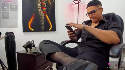 Dash online show from October 2025 04:57:02 AM