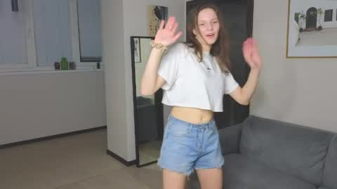 Snapshot of dasha_brown chatting on April 2026 04:37:01 PM Dasha online show from April 2026 04:37:01 PM