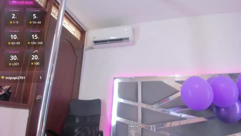 Snapshot of dashafoxxx chatting on December 2024 06:42:02 PM Dasha Foxxx online show from December 2024 06:42:02 PM