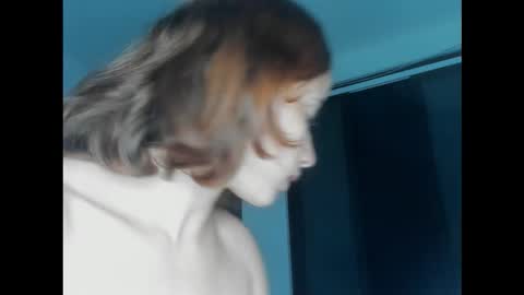 Dafne online show from November 2025 01:27:02 AM