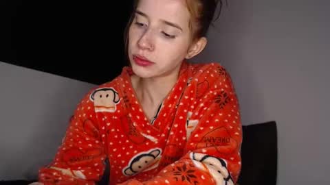 Dafne online show from June 2026 02:33:02 AM
