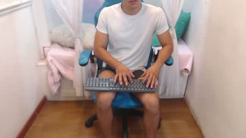 Snapshot of dave_bakers chatting on June 2026 12:08:02 AM Dave Bakers online show from June 2026 12:08:02 AM