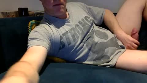 daveb709709709 online show from December 2025 03:01:01 AM