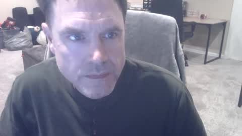 Snapshot of daved14u chatting on February 2026 06:54:02 AM daved14u online show from February 2026 06:54:02 AM