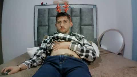 David Asturias online show from December 2024 11:31:02 PM