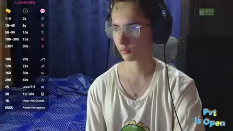 Snapshot of david_colombian chatting on July 2026 02:08:01 AM ProgrammerBoy online show from July 2026 02:08:01 AM