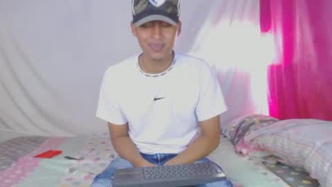 david_efrem online show from February 2025 09:58:01 PM