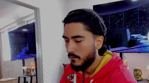 Hey im David that loves to explore and speak their fantasies. Very open talktative and nice. Feel free to chat with me online show from February 2025 02:37:01 PM