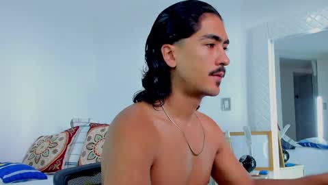 Hey im David that loves to explore and speak their fantasies. Very open talktative and nice. Feel free to chat with me online show from September 2025 12:29:01 PM