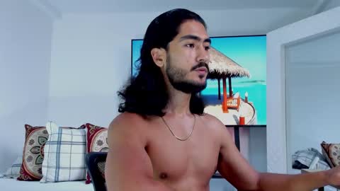 Hey im David that loves to explore and speak their fantasies. Very open talktative and nice. Feel free to chat with me online show from February 2026 01:17:01 PM