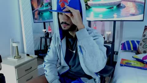 Hey im David that loves to explore and speak their fantasies. Very open talktative and nice. Feel free to chat with me online show from April 2026 12:02:02 AM