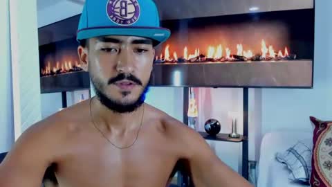 Snapshot of david_johnson372 chatting on July 2026 12:57:02 AM Hey im David that loves to explore and speak their fantasies. Very open talktative and nice. Feel free to chat with me online show from July 2026 12:57:02 AM