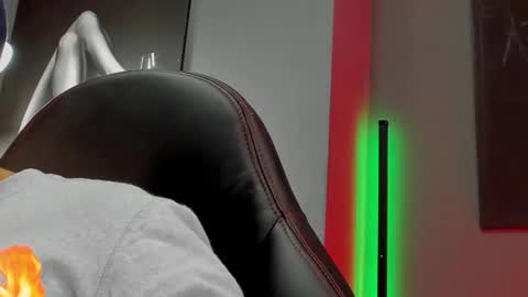 David Jons online show from September 2025 08:19:01 PM