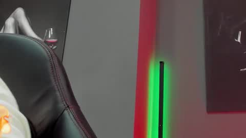 David Jons online show from October 2025 03:55:02 PM