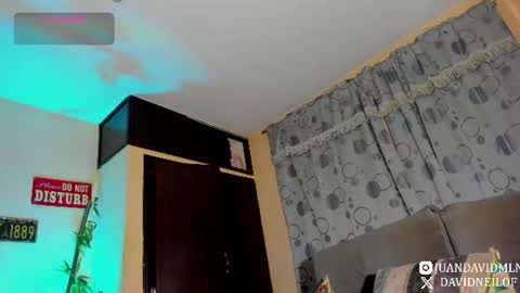 Snapshot of david_neill chatting on June 2026 01:41:02 AM David Neill online show from June 2026 01:41:02 AM