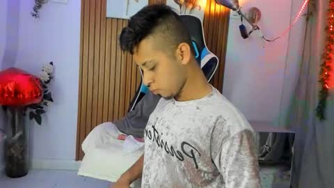 david_niet online show from September 2025 06:30:02 PM