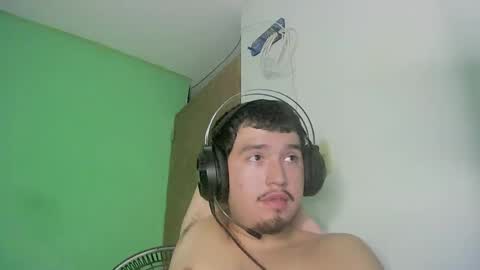 Snapshot of davidlasecuela chatting on March 2026 06:08:02 AM DavidSkinny online show from March 2026 06:08:02 AM