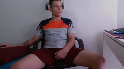 davidsalazar33 online show from January 2025 02:03:02 AM