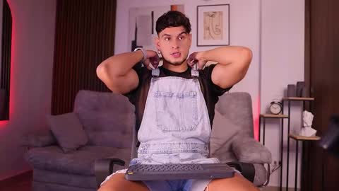 Davies brown    schedule 12pm to 5pm col time online show from September 2025 09:04:02 PM