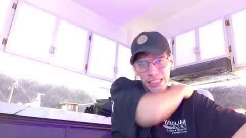 daviid_huge online show from February 2026 06:01:01 AM