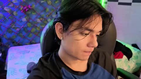 davoxer online show from March 2026 04:29:01 AM