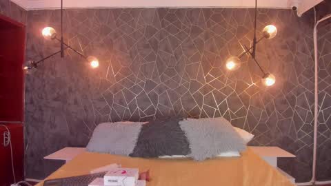 DAWA ANGELS online show from September 2025 05:11:01 AM