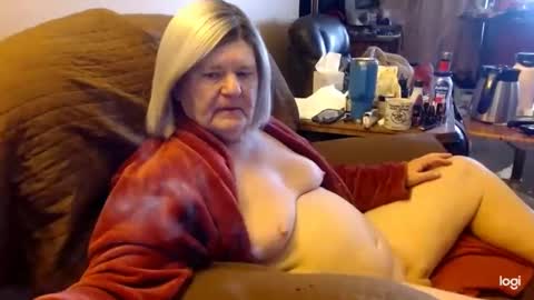 Snapshot of dawndoesall chatting on February 2025 05:29:01 PM dawndoesall online show from February 2025 05:29:01 PM