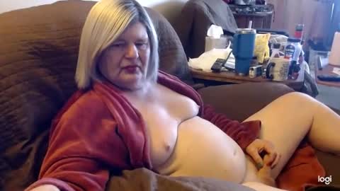 Snapshot of dawndoesall chatting on February 2025 06:26:02 PM dawndoesall online show from February 2025 06:26:02 PM