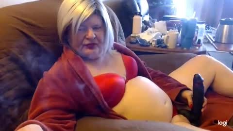 Snapshot of dawndoesall chatting on March 2025 05:18:02 PM dawndoesall online show from March 2025 05:18:02 PM