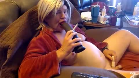 Snapshot of dawndoesall chatting on November 2025 06:18:02 PM dawndoesall online show from November 2025 06:18:02 PM