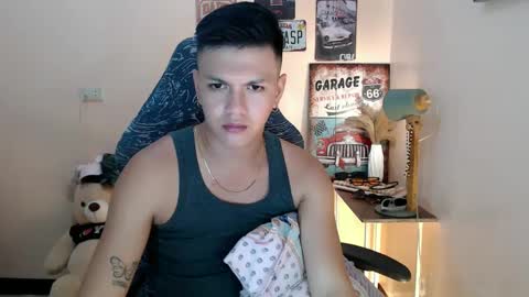 Snapshot of dax_x chatting on January 2025 01:21:01 AM JC LOVER BOY online show from January 2025 01:21:01 AM