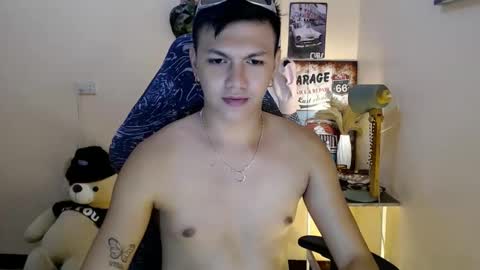 Snapshot of dax_x chatting on January 2025 12:43:02 AM JC LOVER BOY online show from January 2025 12:43:02 AM