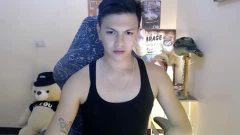 Snapshot of dax_x chatting on January 2025 01:32:01 AM JC LOVER BOY online show from January 2025 01:32:01 AM