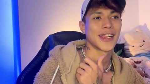 Snapshot of daxonreyy_ chatting on February 2026 04:56:01 AM Daxon online show from February 2026 04:56:01 AM