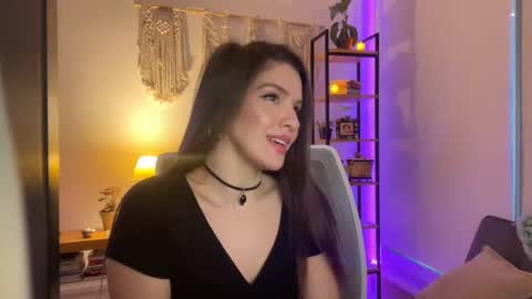 Snapshot of dayanavtx chatting on November 2025 06:42:02 PM dayanavtx online show from November 2025 06:42:02 PM