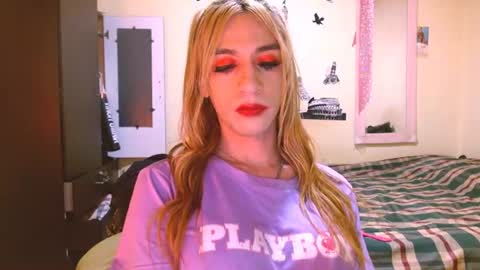 Snapshot of dayanna_01_ chatting on July 2026 06:35:02 PM dayanna_01_ online show from July 2026 06:35:02 PM