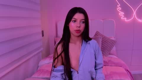 Dayana online show from November 2025 01:03:02 AM