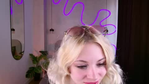 Kylie online show from May 2026 07:16:02 AM